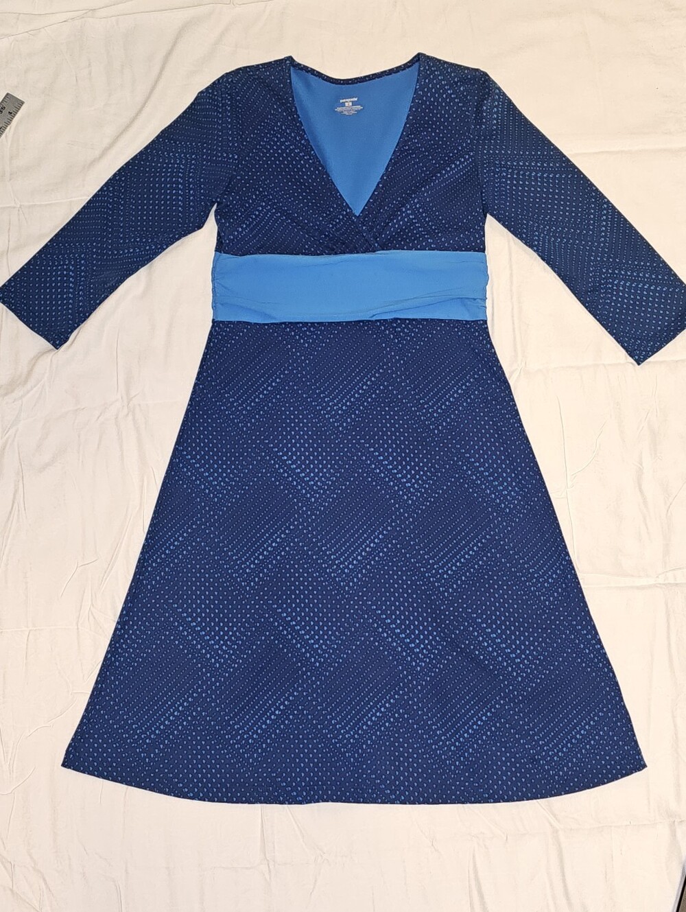 Patagonia Women's Small Organic Cotton Wrap Dress Blue Geometric Print